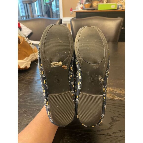 CAbi Carnaby Blue Velvet Floral Preppy Loafers sz 7.5 EUC - Picture 6 of 7